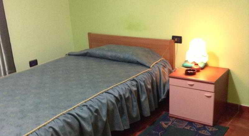 Art Hotel Nirvana Tiranë Ngoại thất bức ảnh